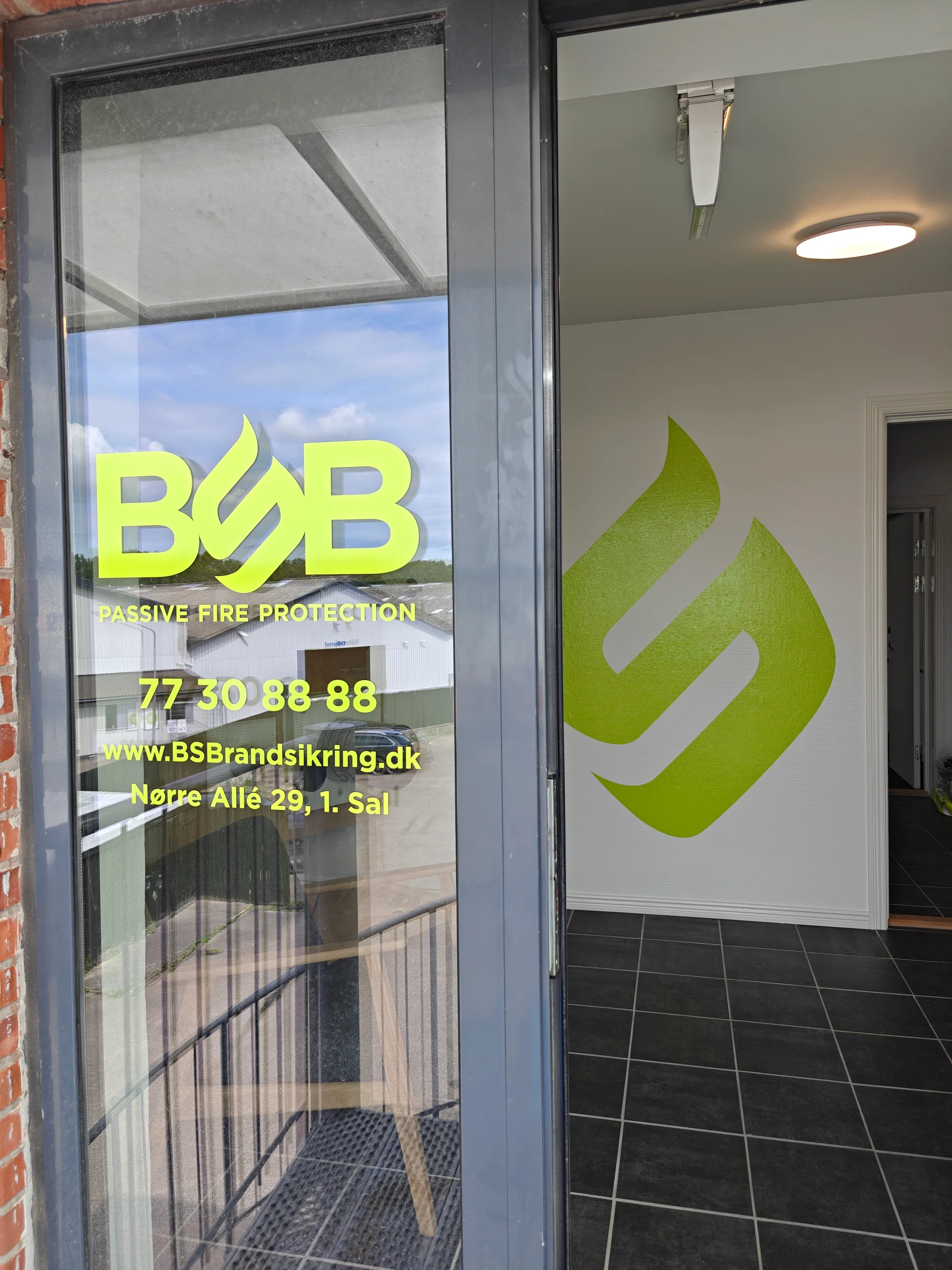 BSB dørskilt produceret af LabCut